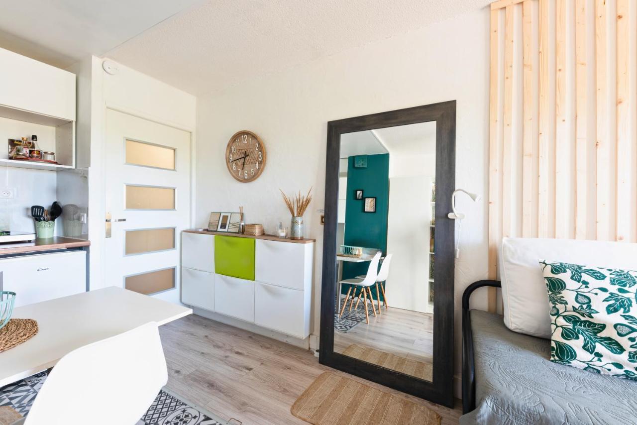 NEW - Studio cosy - Plages à 5min - Parking privé - WIFI - Commerces au pied du bâtiment La Grande-Motte Exterior foto
